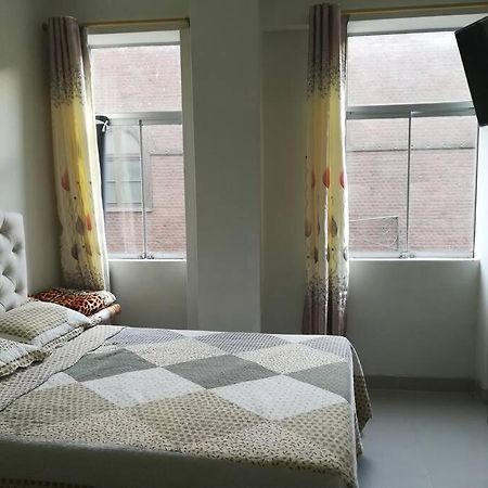 Ferienwohnung Studio Entero Cerca Al Palacio Gobierno Lima Exterior foto